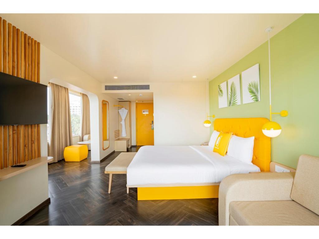 Bloom Hotel - Dona Paula Panaji Δωμάτιο φωτογραφία